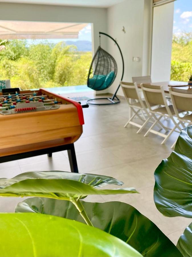 Villa Kumquat Avec Piscine Et Vue Sur Les Montagnes Petit-Bourg Εξωτερικό φωτογραφία